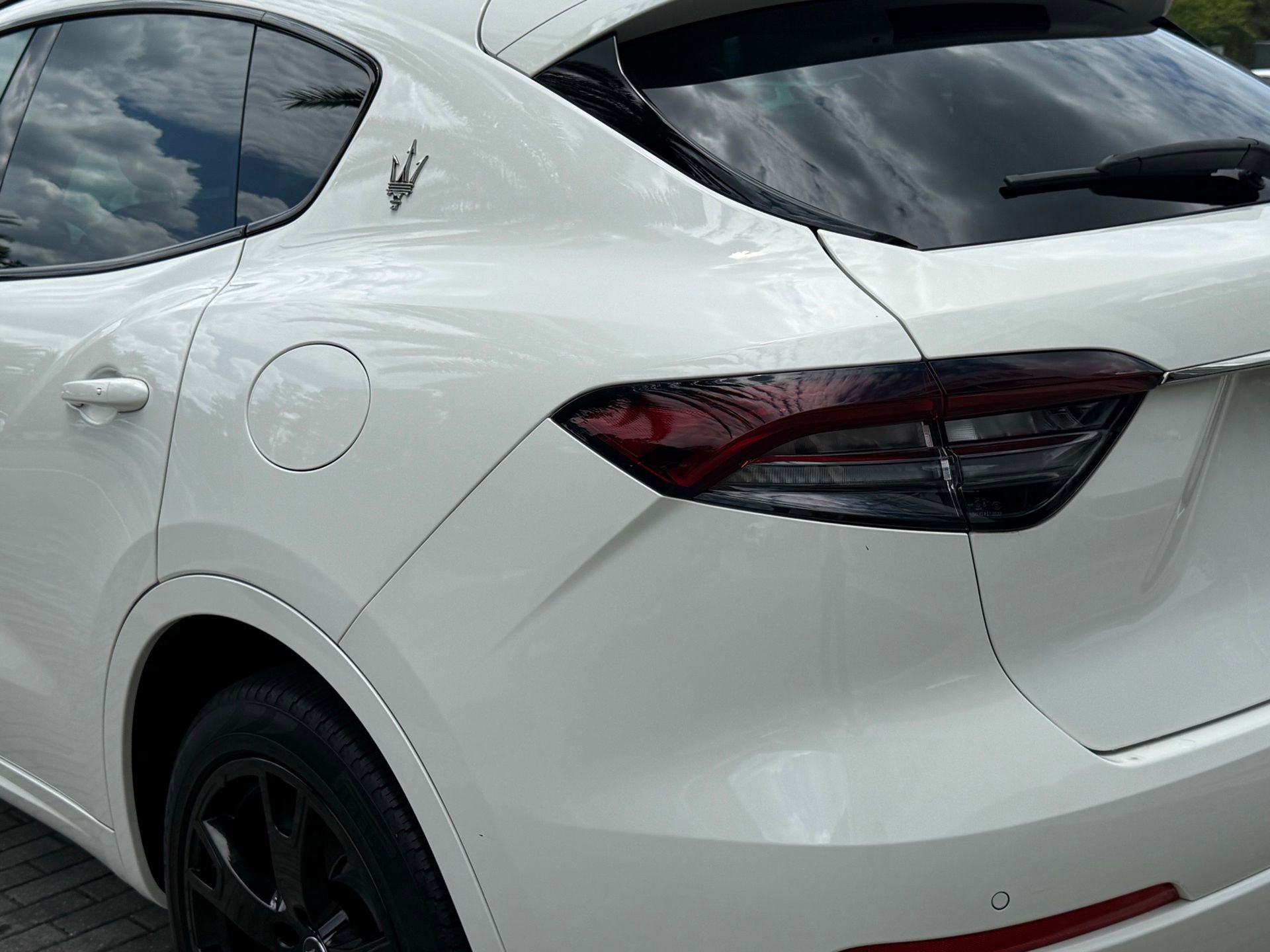 Used 2022 Maserati Levante GT image 14