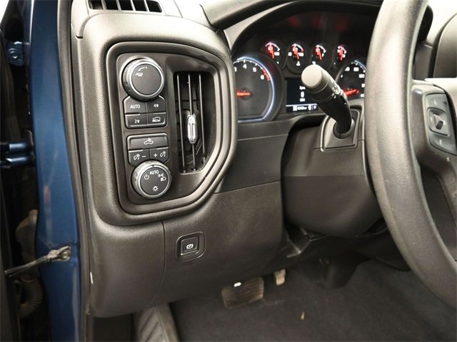 Used 2019 Chevrolet Silverado 1500 Custom w/ Custom Convenience Package image 26