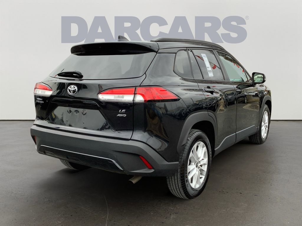 Used 2023 Toyota Corolla Cross LE image 4