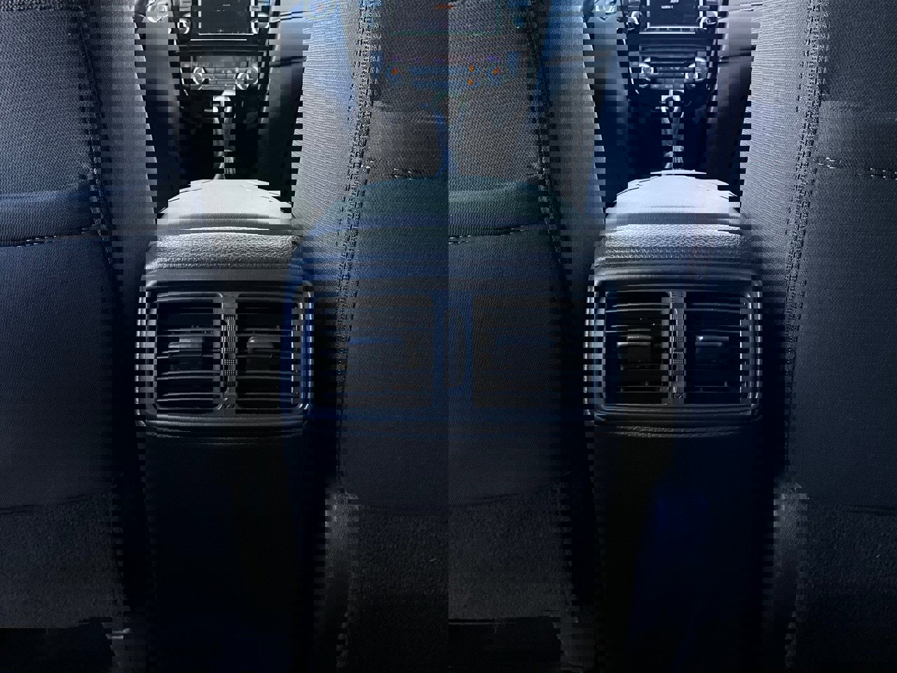 Used 2018 Nissan Rogue SV image 13