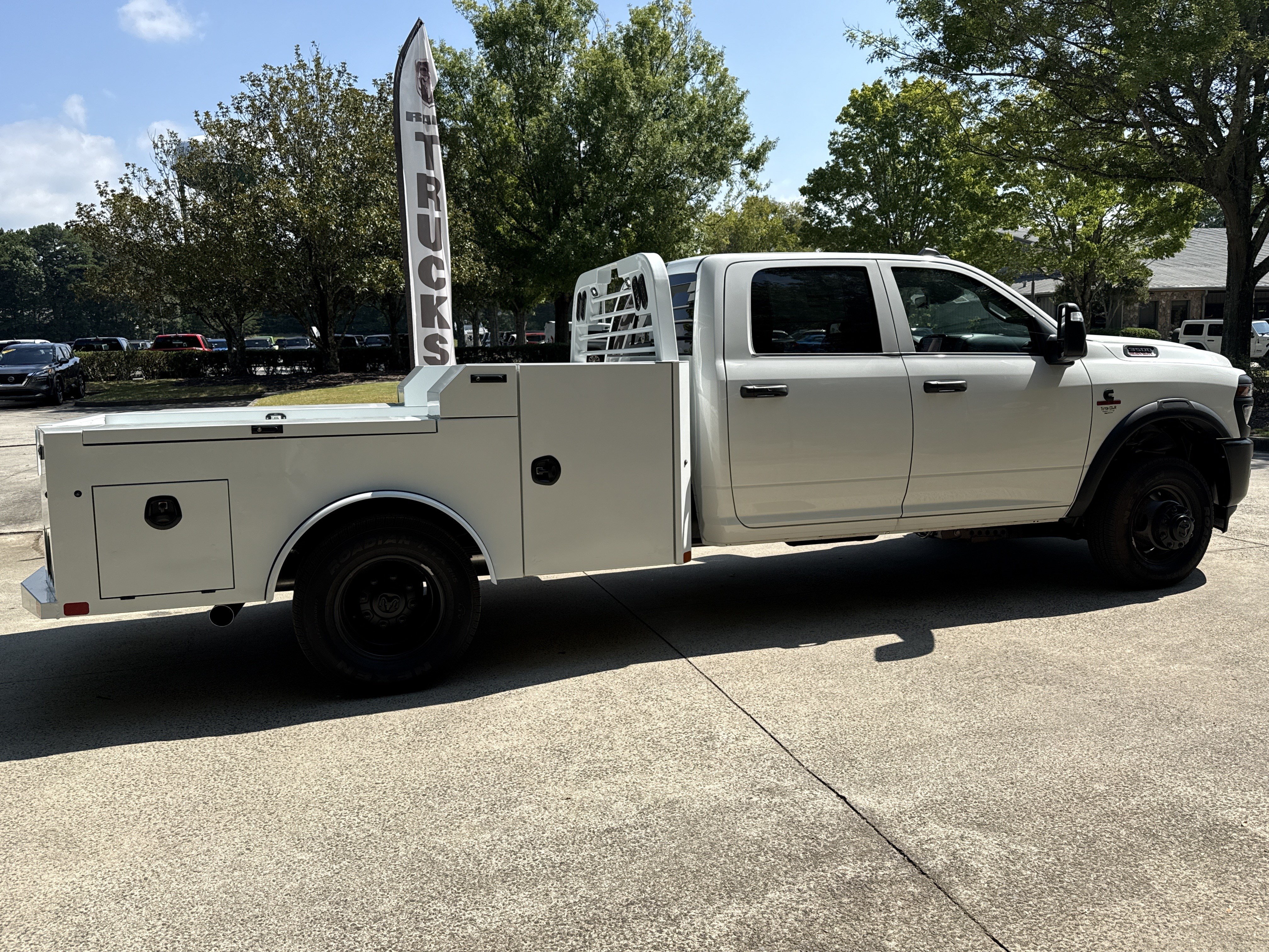New 2026 RAM 3500 Tradesman AWD/4WD image 8