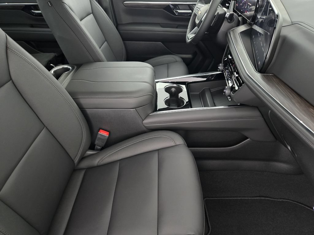 New 2026 Chevrolet Tahoe LT w/ Comfort Package RWD image 16