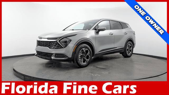 Used 2024 Kia Sportage LX FWD image 1