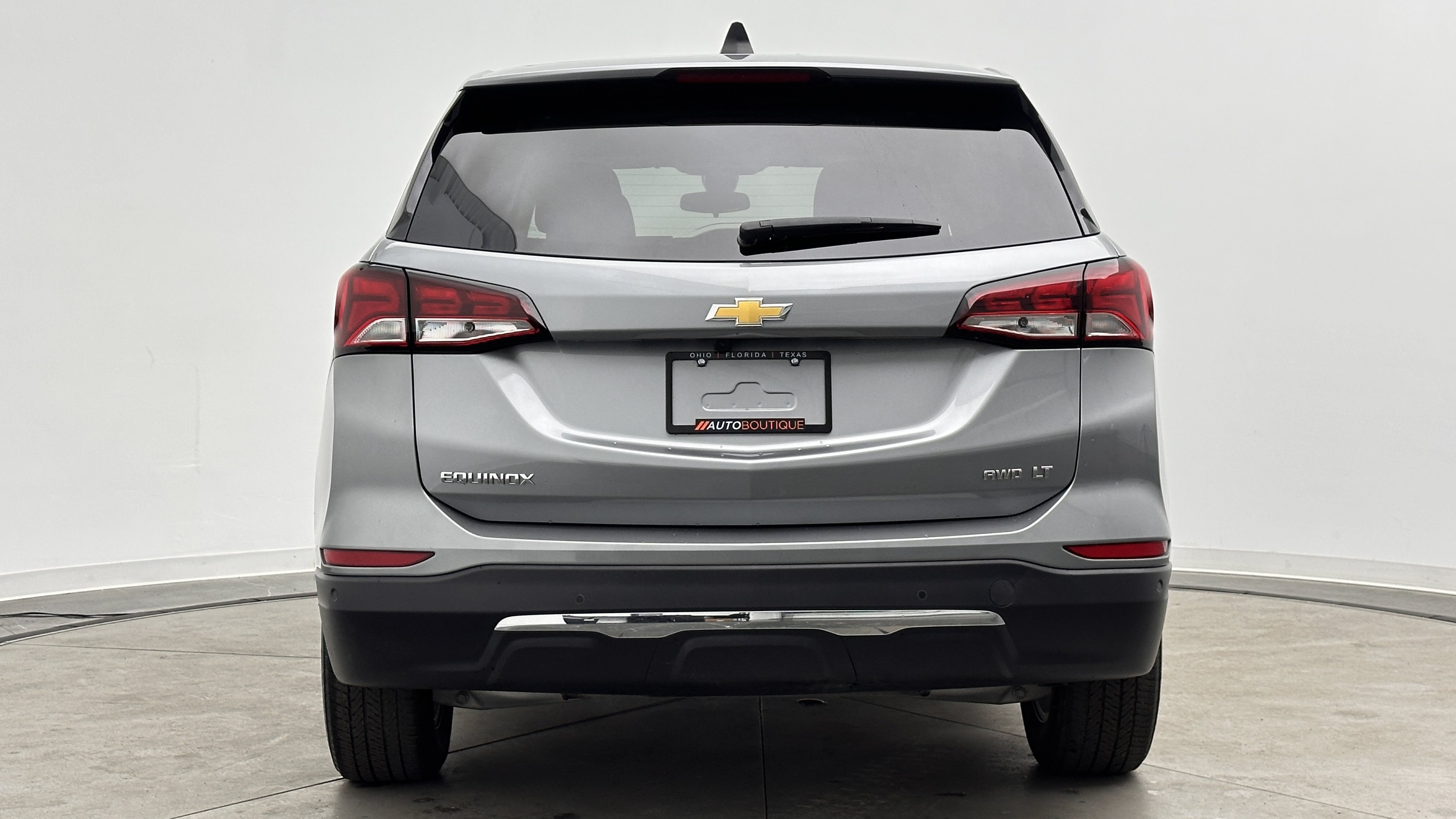 Used 2023 Chevrolet Equinox LT w/ Driver Convenience Package AWD/4WD image 6