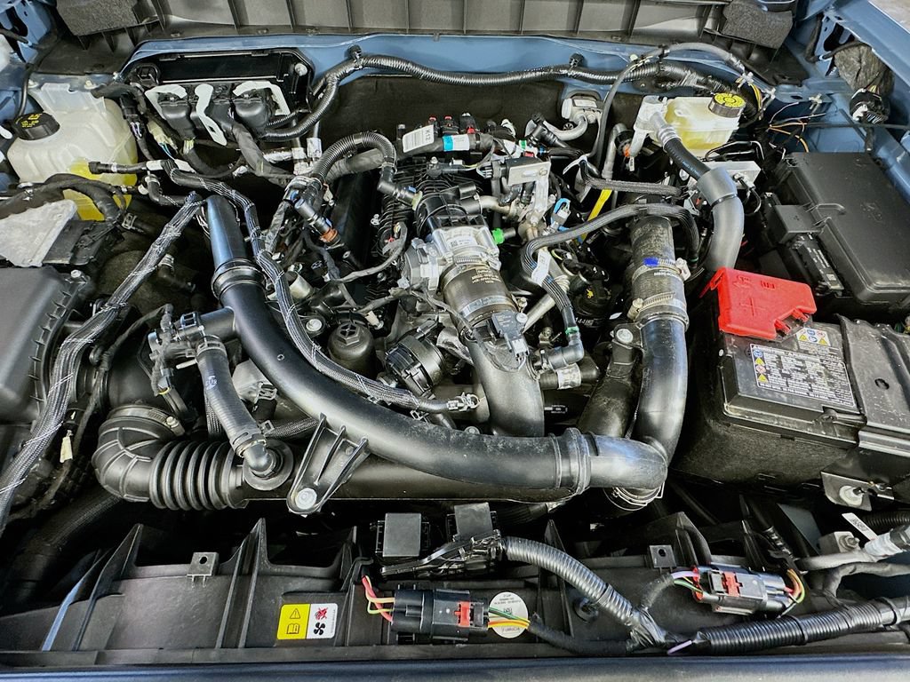 Used 2025 Ford Bronco Badlands AWD/4WD image 32