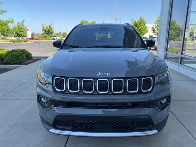 Used 2024 Jeep Compass Limited AWD/4WD image 11