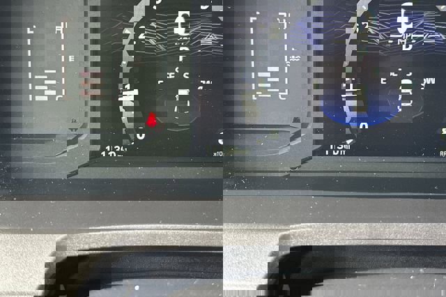 Used 2025 Toyota Tacoma SR5 image 28