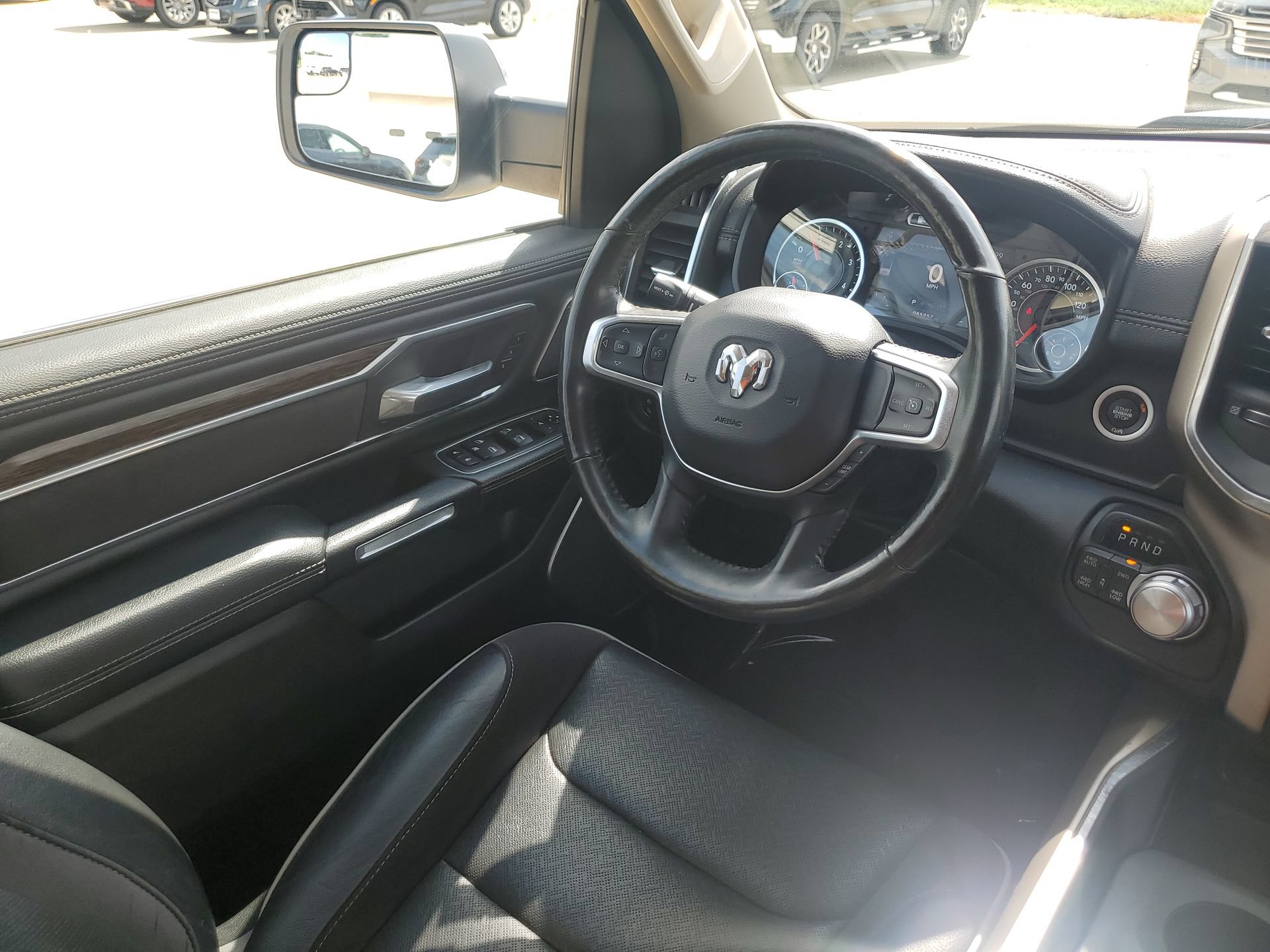 Used 2020 RAM 1500 Laramie AWD/4WD image 17