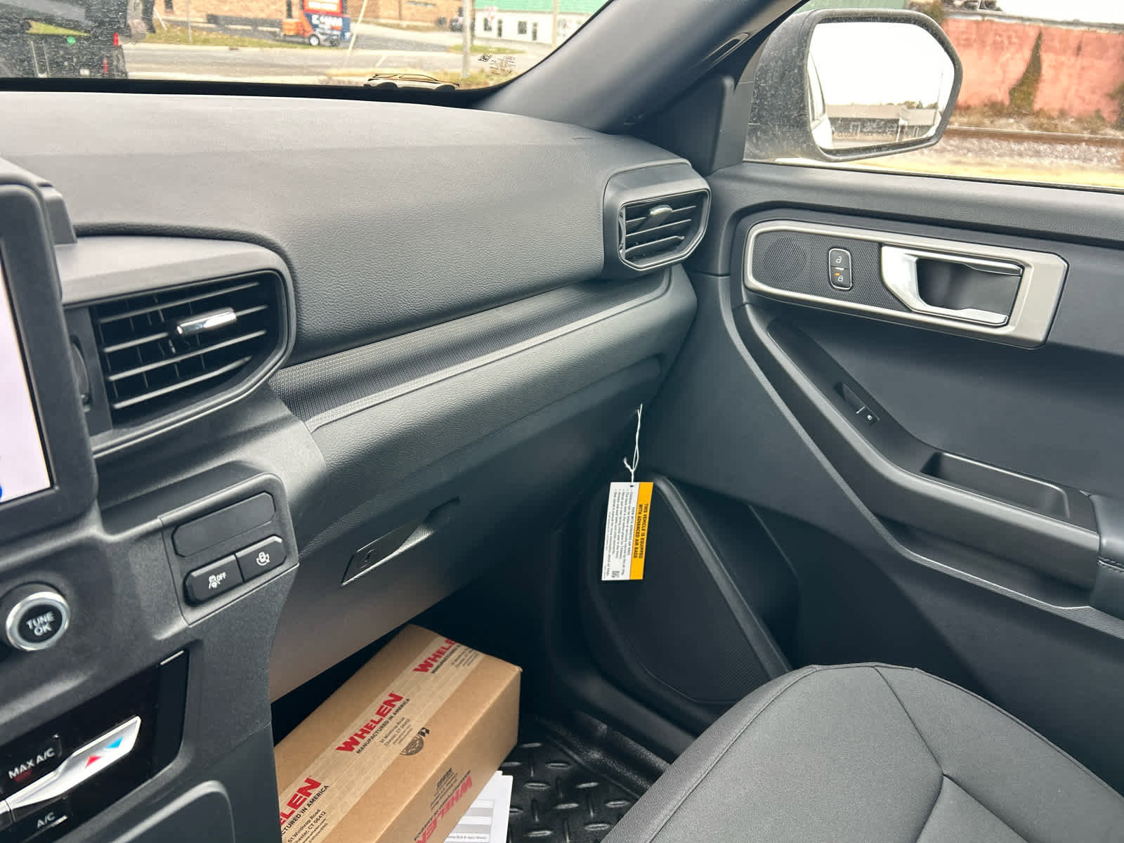 New 2026 Ford Explorer w/ Ready For The Road Package image 32