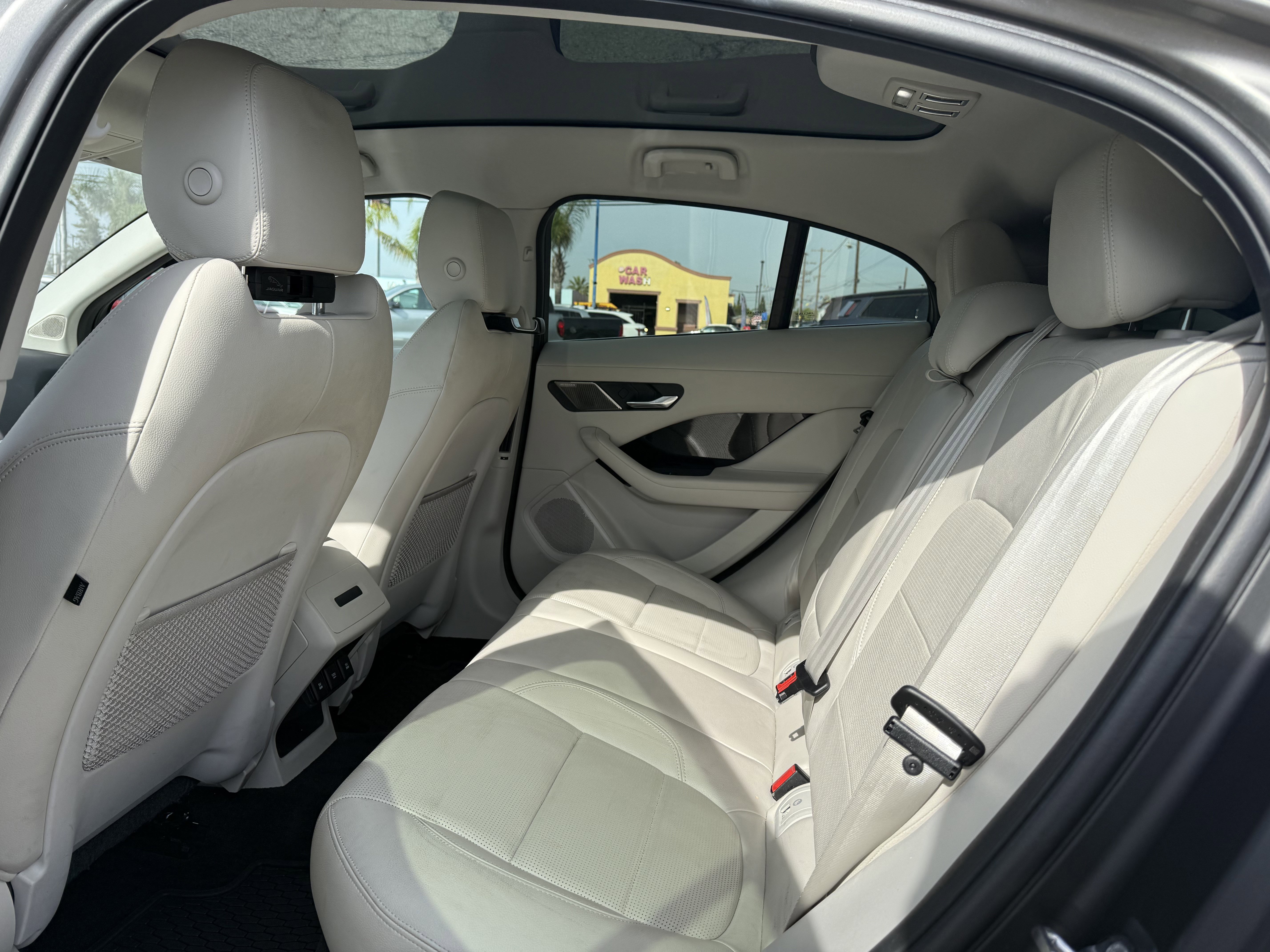 Used 2020 Jaguar I-PACE S image 20