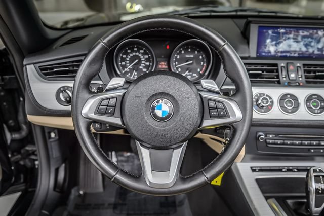 Used 2011 BMW Z4 sDrive35i RWD image 34