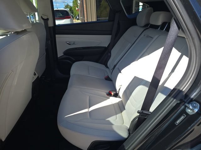 Used 2025 Hyundai Tucson SEL AWD/4WD image 15