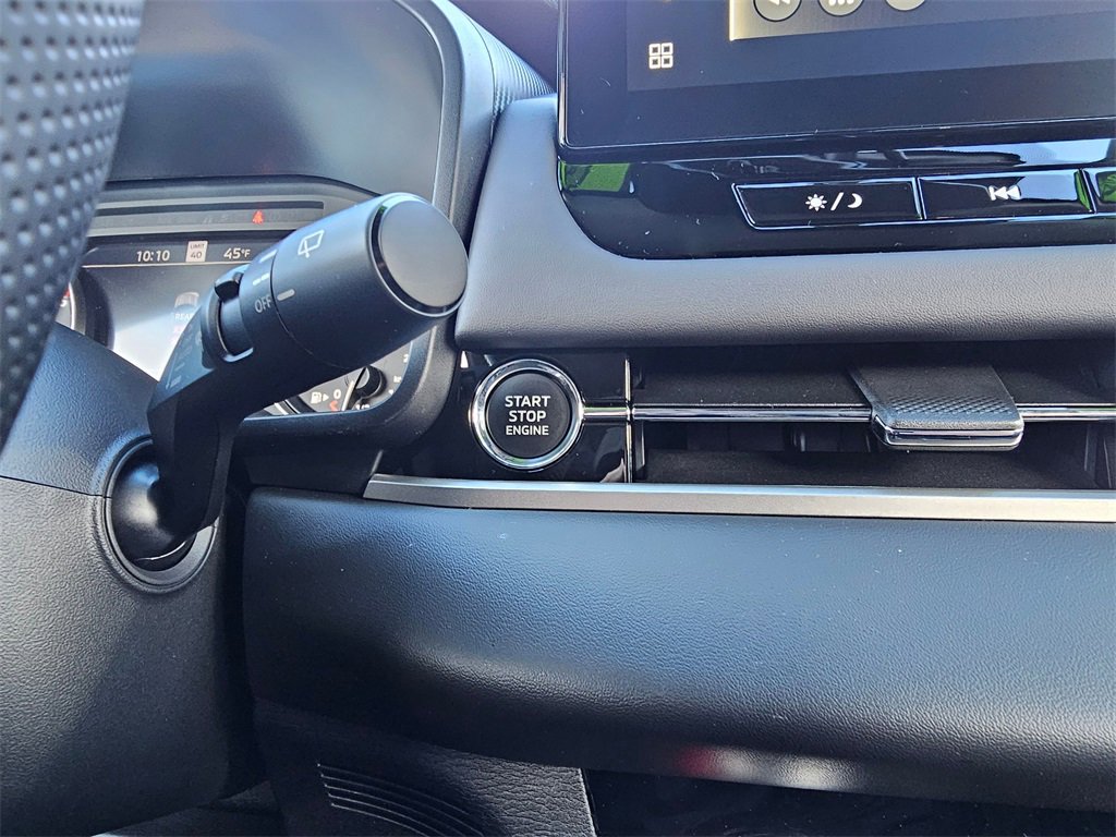 New 2025 Mitsubishi Outlander SE image 22