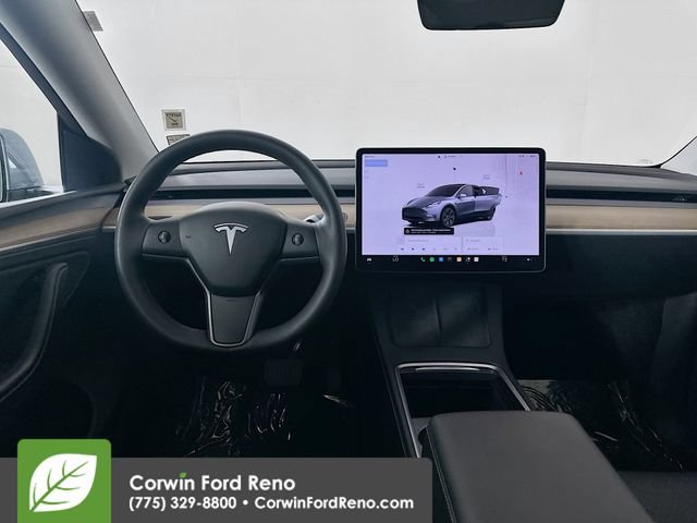 Used 2024 Tesla Model Y Long Range AWD/4WD image 21