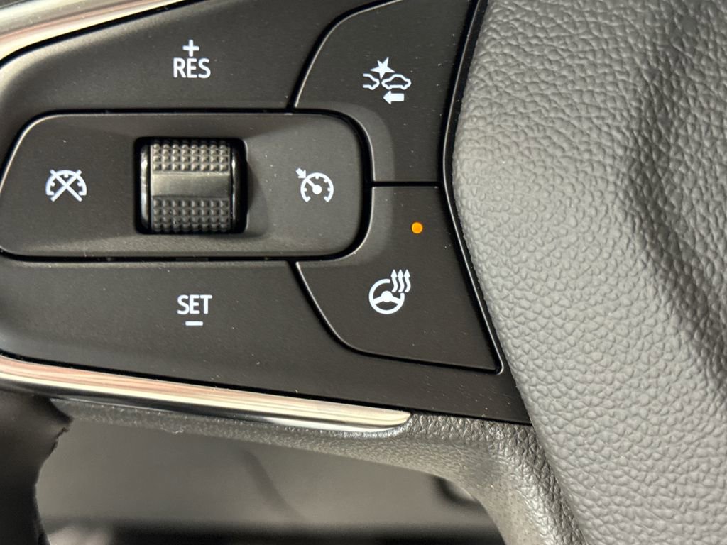 New 2026 Chevrolet Trax ACTIV FWD image 3
