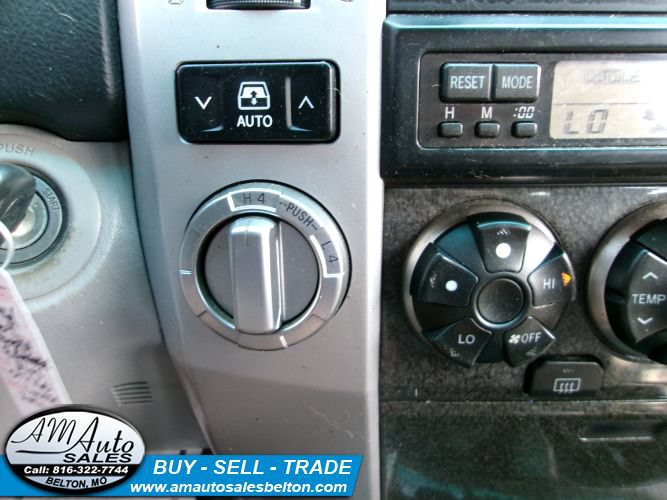 Used 2004 Toyota 4Runner Limited AWD/4WD image 14