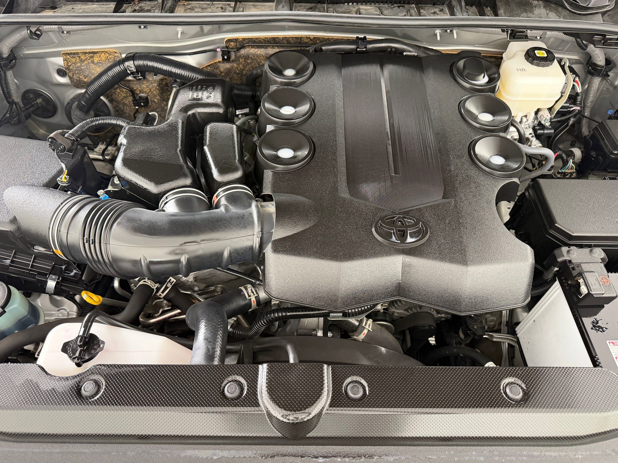 Certified 2024 Toyota 4Runner SR5 Premium image 32