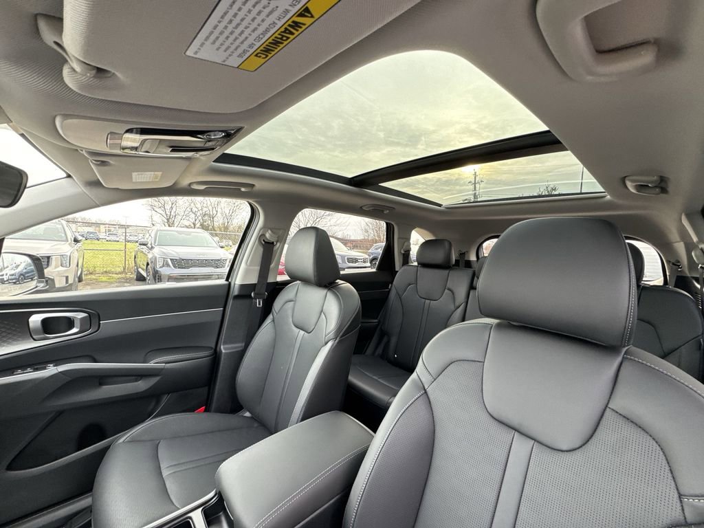 New 2026 Kia Sorento S w/ S Panoramic Sunroof Package FWD image 14