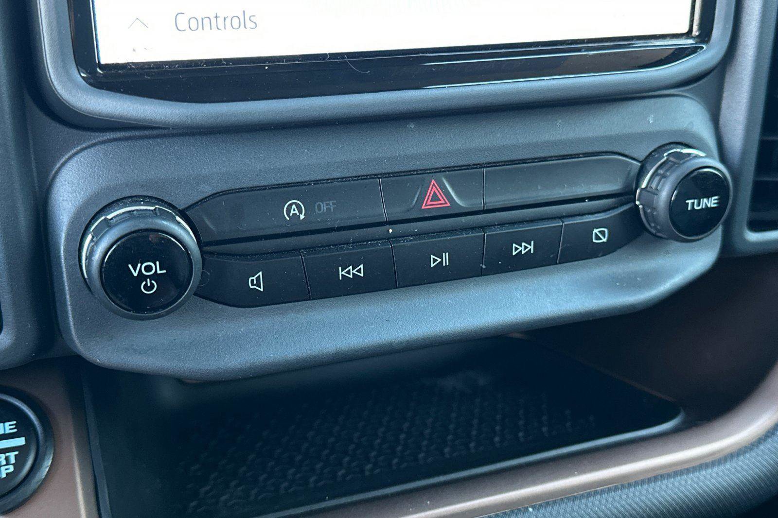 Used 2023 Ford Bronco Sport Outer Banks w/ Tech Package image 37