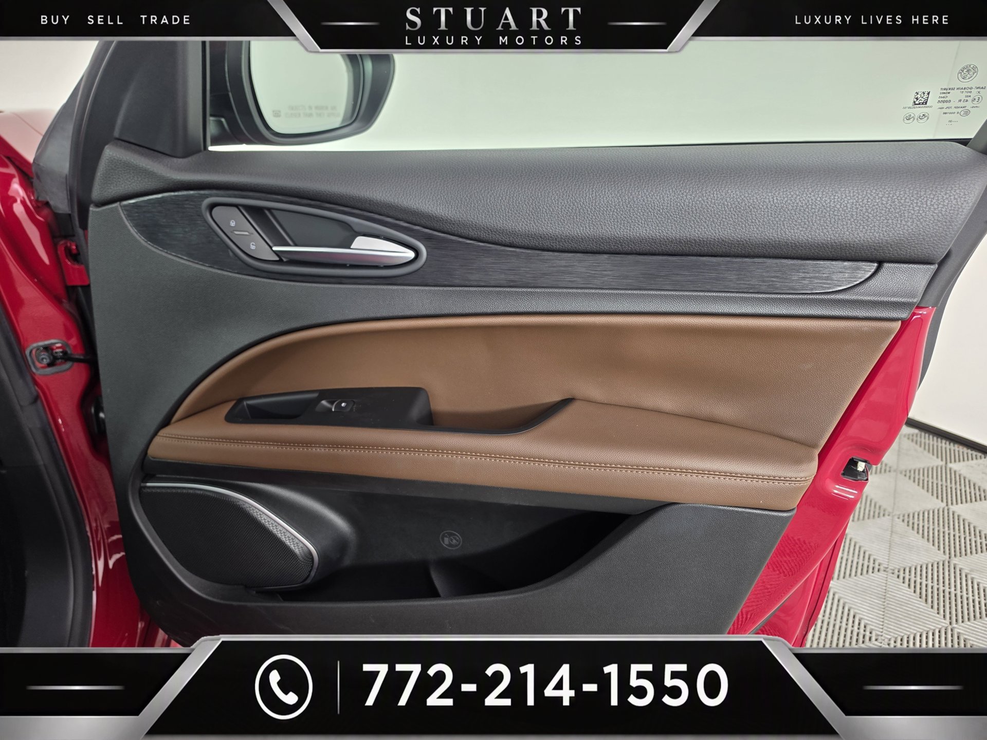 Used 2020 Alfa Romeo Stelvio Sport w/ Quick Order Package 22K Sport RWD image 31