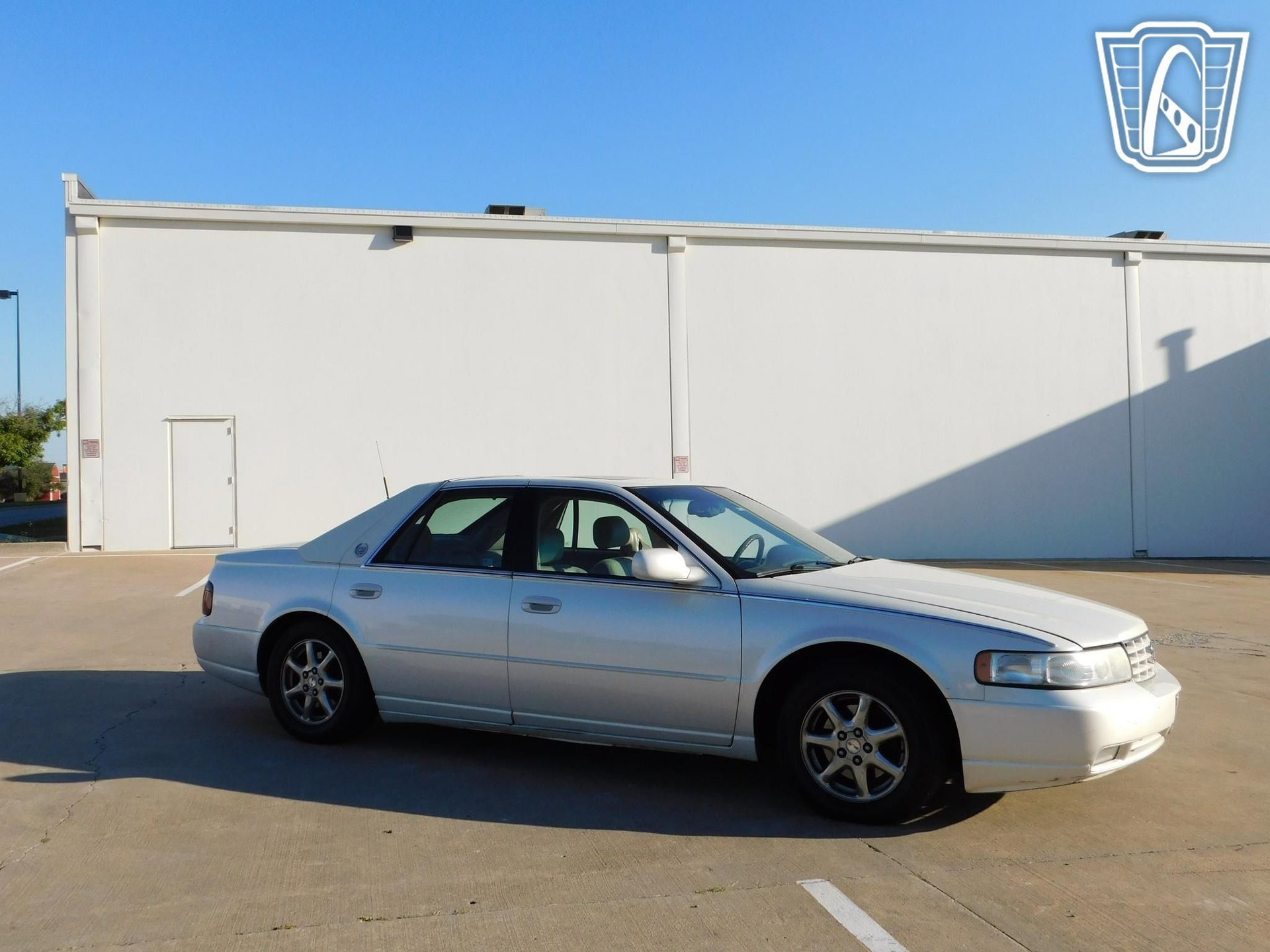 Used 2003 Cadillac Seville SLS w/ Preferred Equipment Group image 15