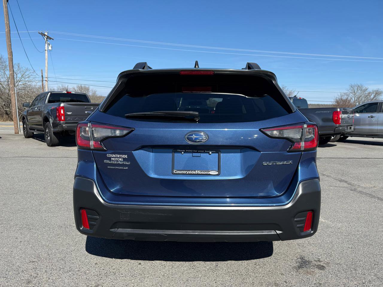 Used 2022 Subaru Outback Premium image 5