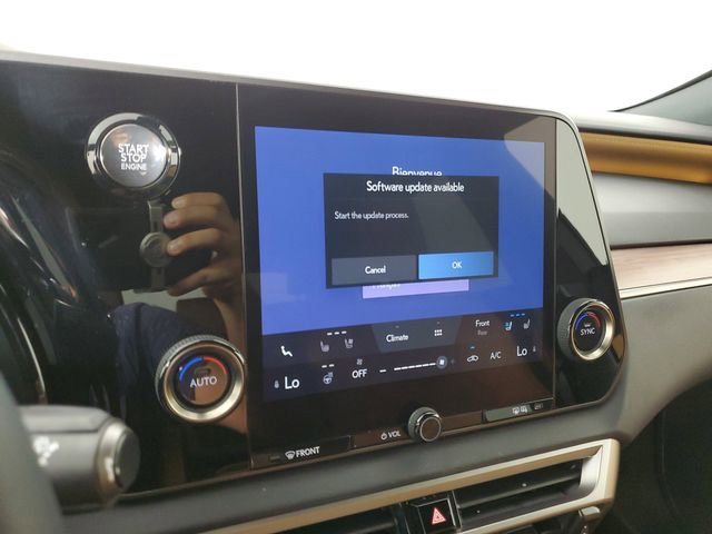 Used 2023 Lexus RX 350 Premium w/ Cold Area Package FWD image 28