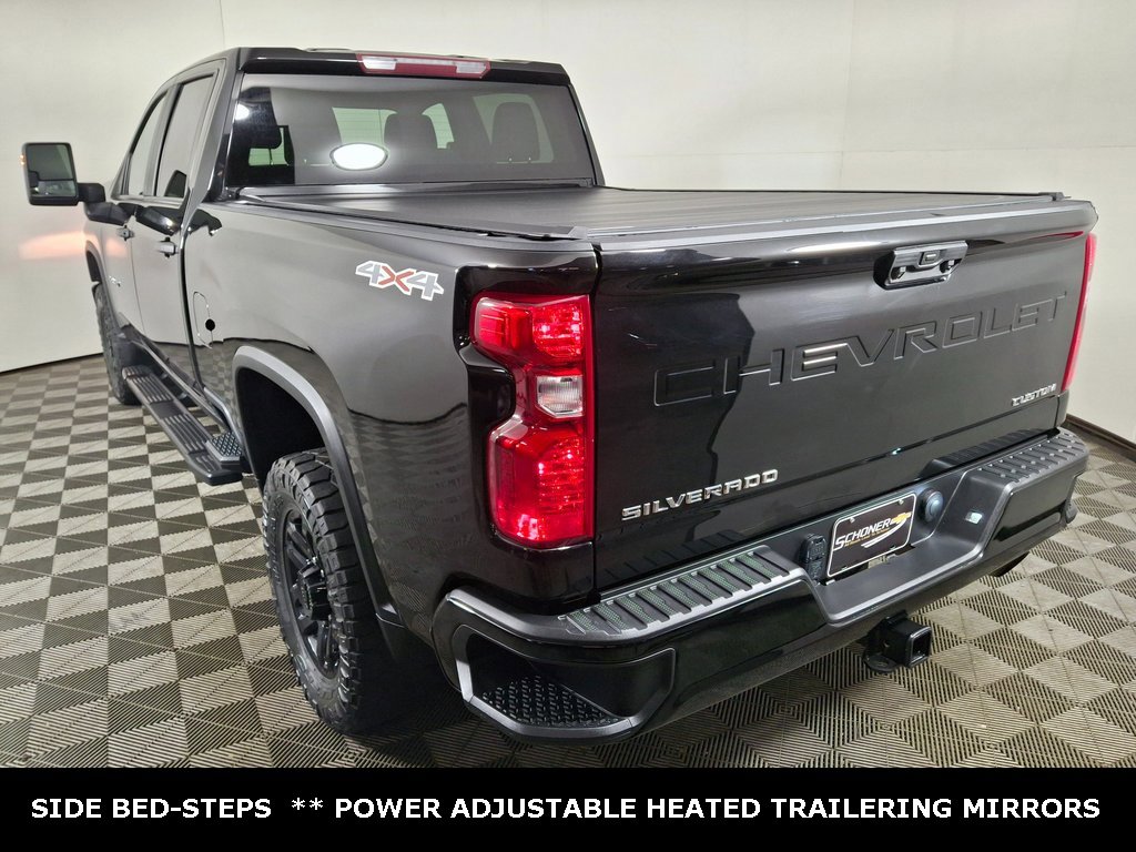Used 2022 Chevrolet Silverado 2500 Custom w/ Custom Convenience Package image 3