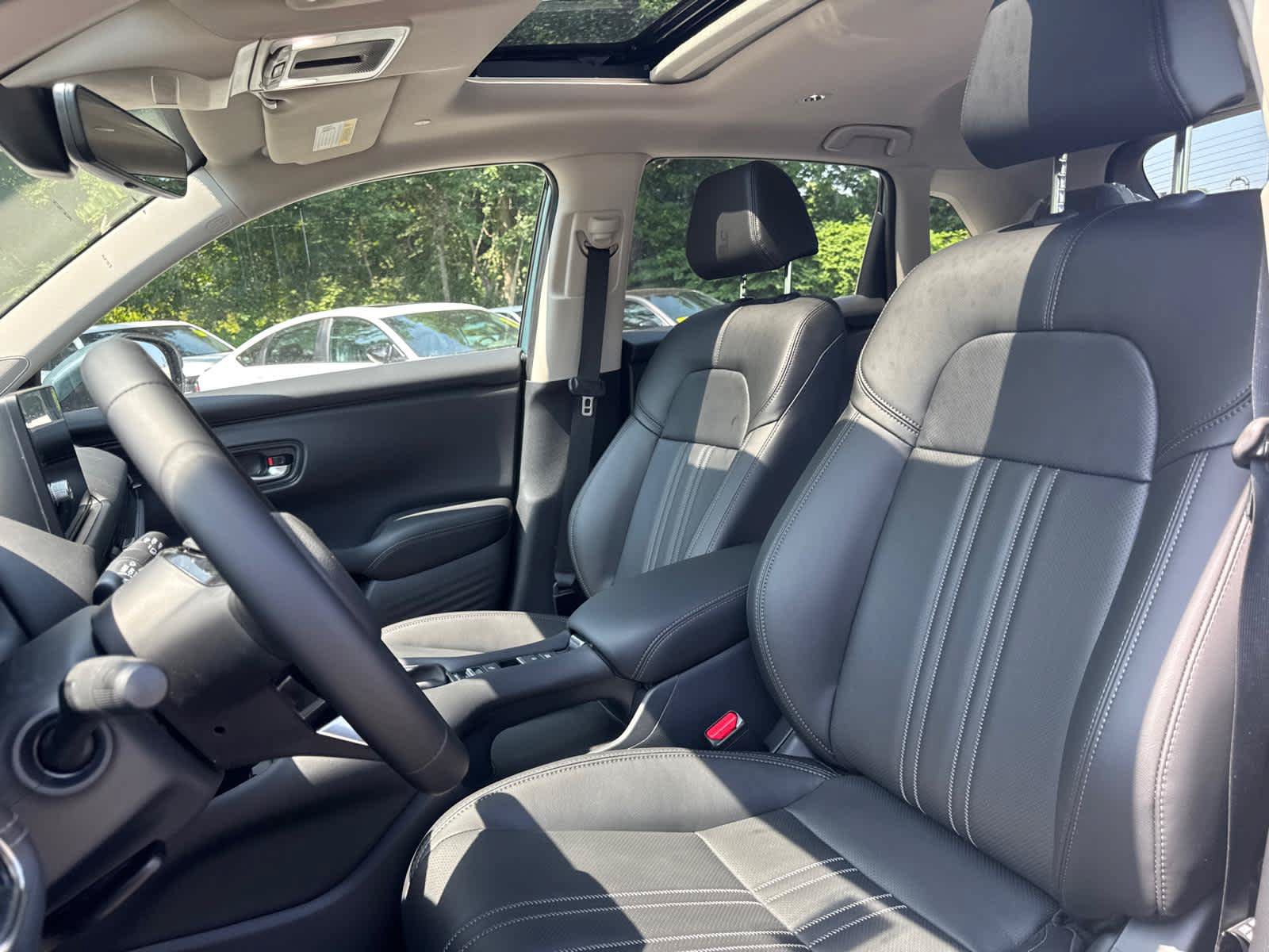 New 2027 Honda HR-V EX-L image 14