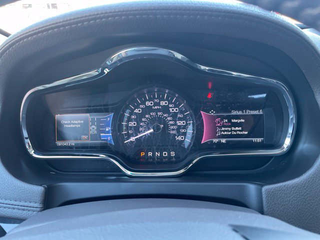 Used 2019 Lincoln MKT AWD image 29
