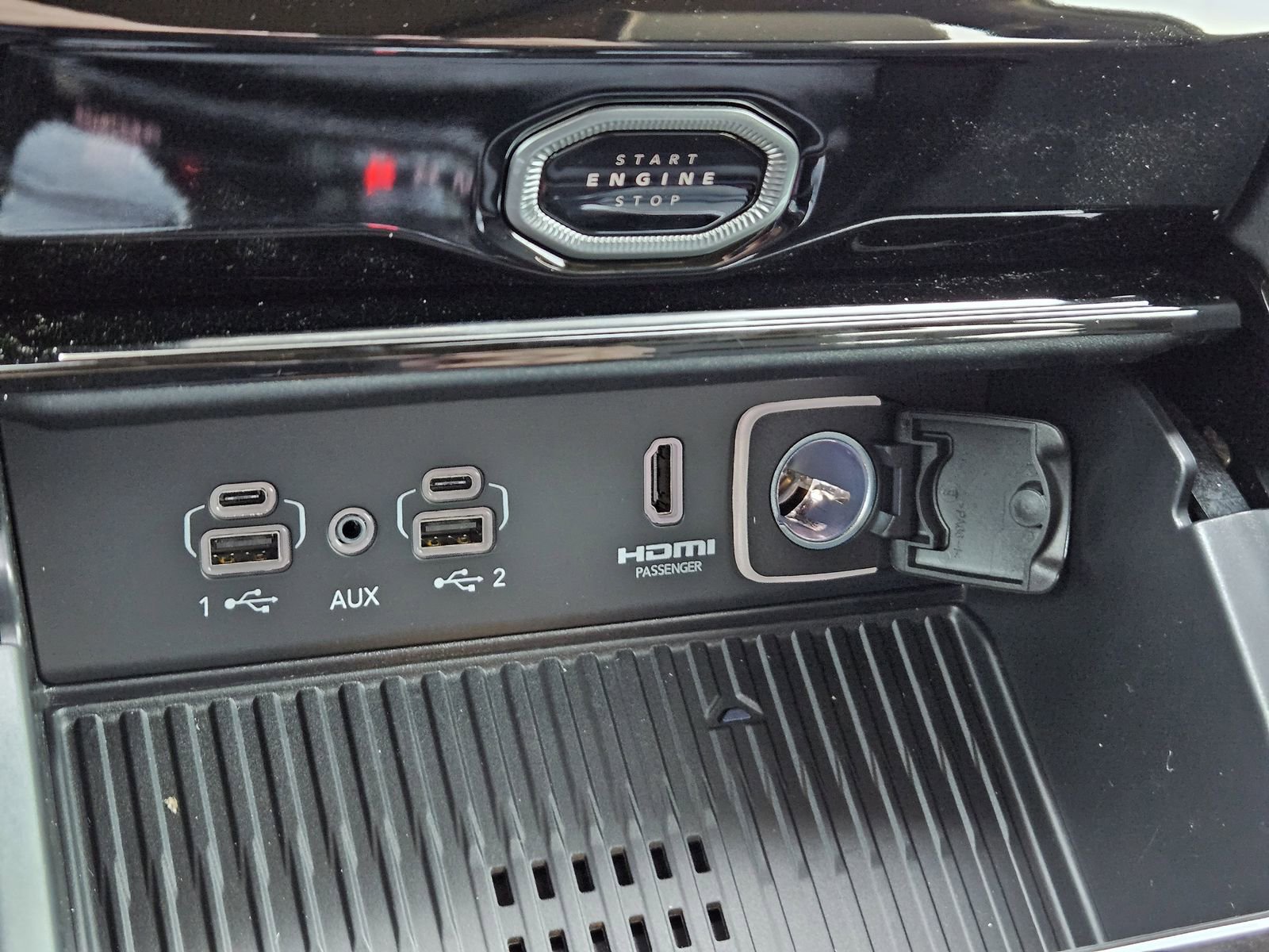 New 2026 Jeep Grand Cherokee L Summit w/ Obsidian Package image 20