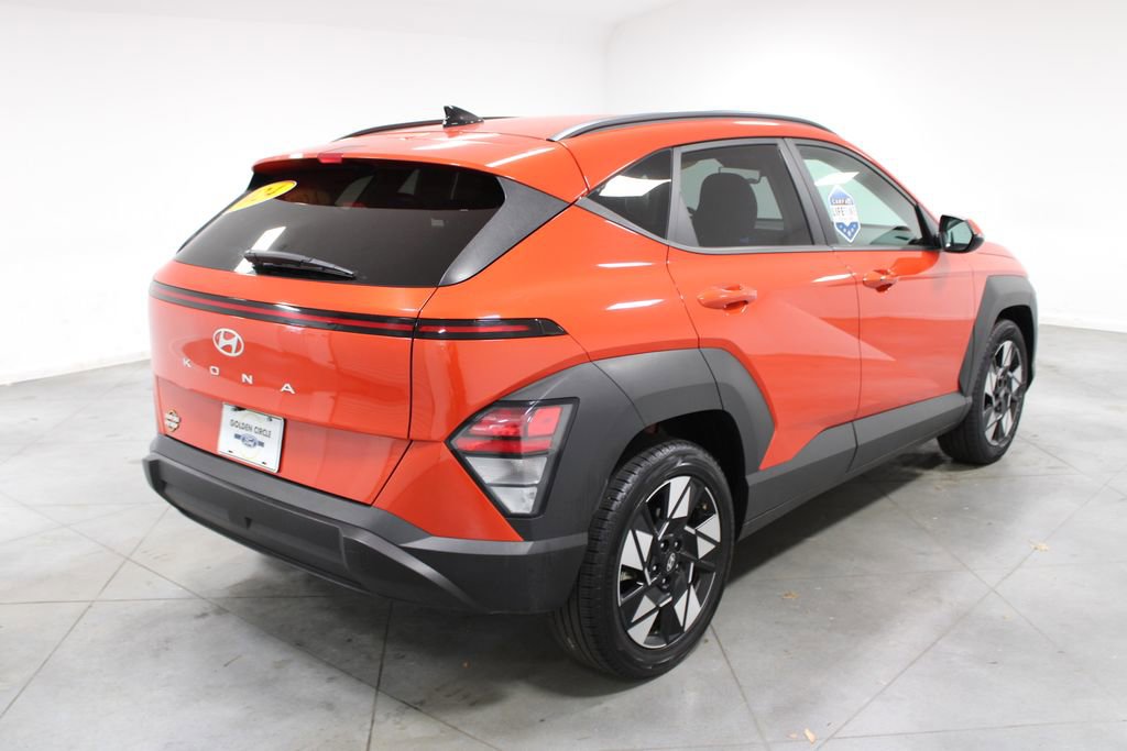 Used 2024 Hyundai Kona SEL image 9