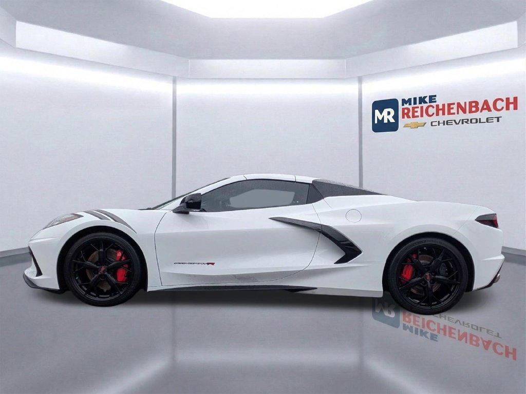 Used 2023 Chevrolet Corvette Stingray Premium Conv w/ Z51 Performance Package RWD image 7