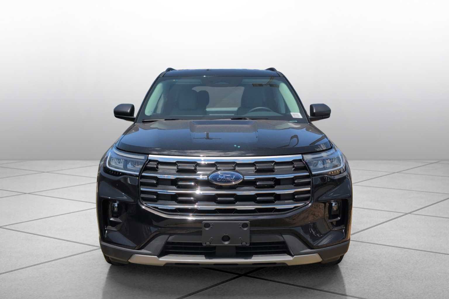New 2026 Ford Explorer Active RWD video 2