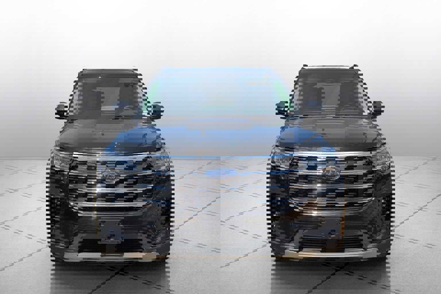 New 2026 Ford Explorer Active RWD image 2