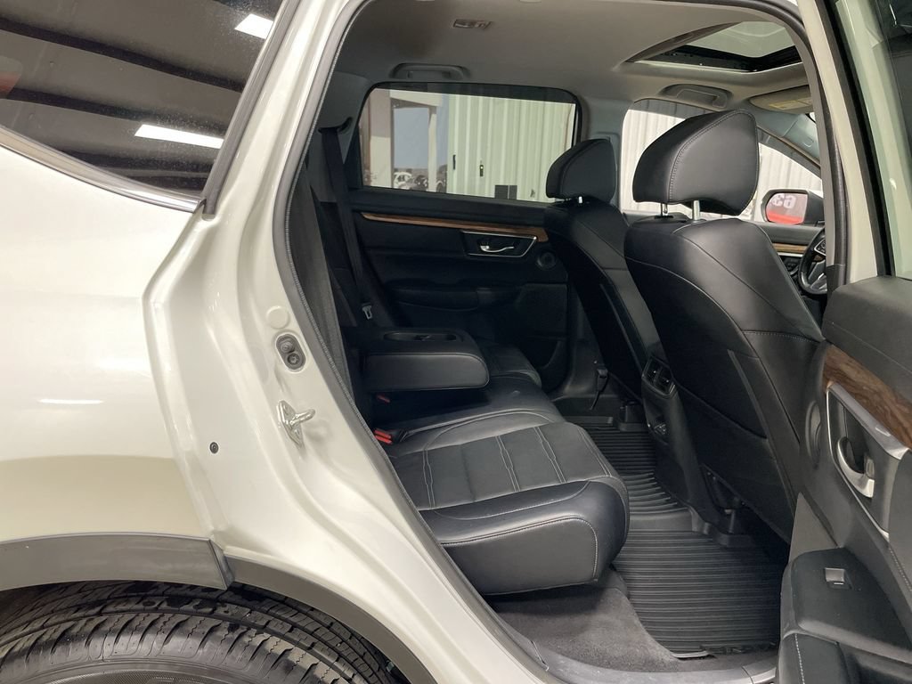 Used 2018 Honda CR-V Touring image 30