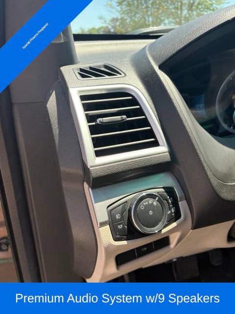 Used 2015 Ford Explorer XLT w/ Equipment Group 202A FWD image 11
