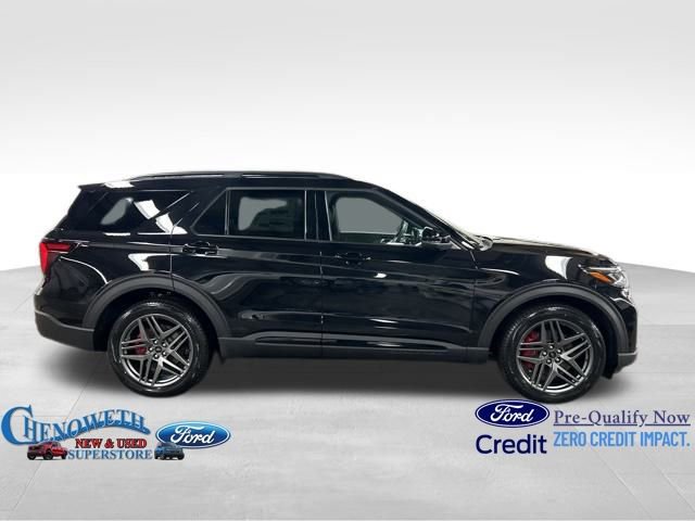 New 2026 Ford Explorer ST image 6