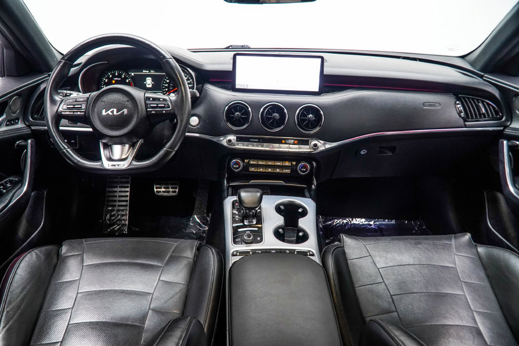 Used 2023 Kia Stinger GT2 RWD image 5
