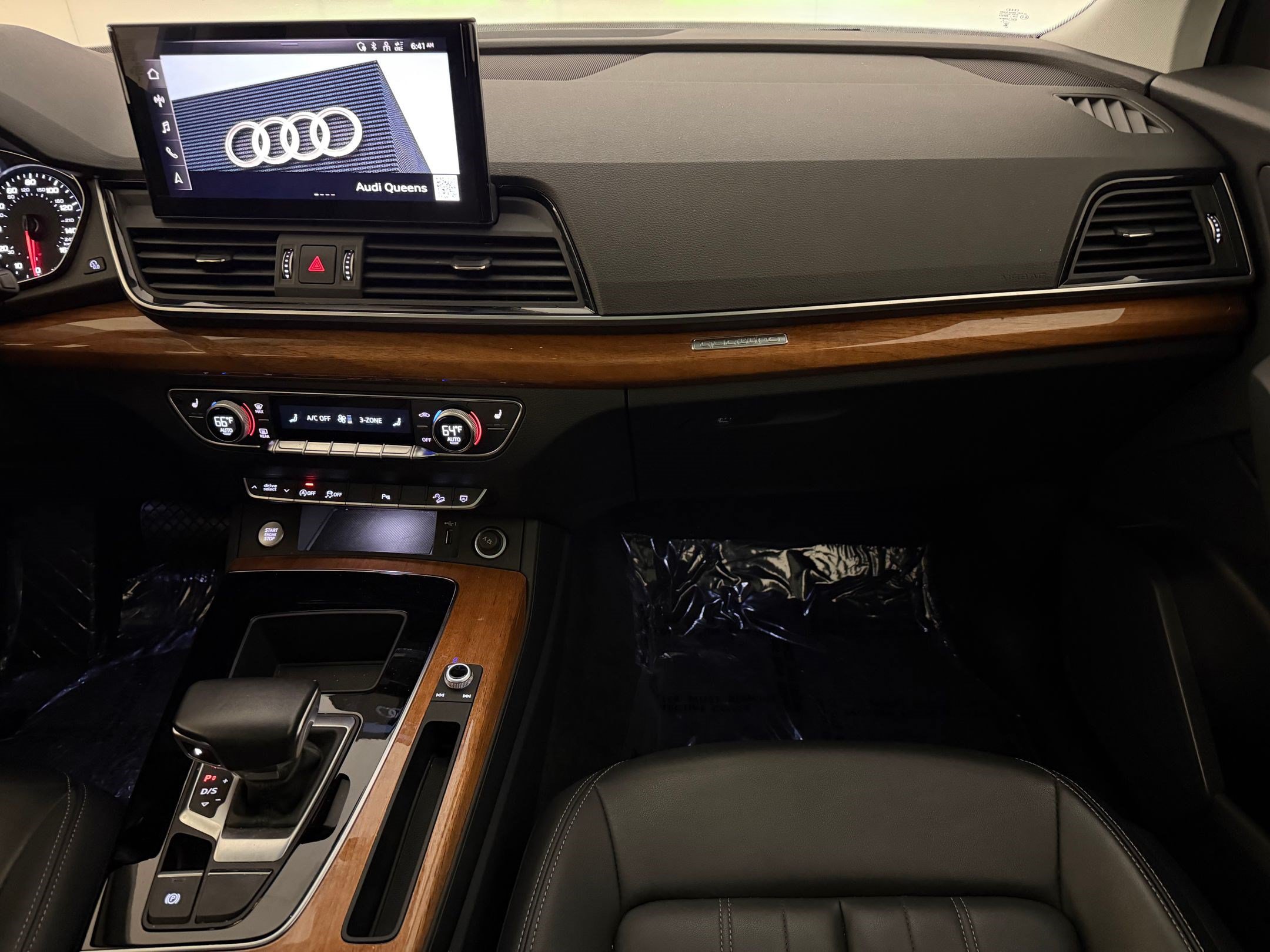 Certified 2023 Audi Q5 2.0T Premium w/ Convenience Package AWD/4WD image 30
