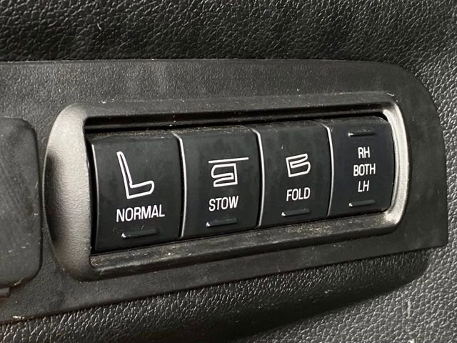 Used 2018 Ford Explorer Limited image 43
