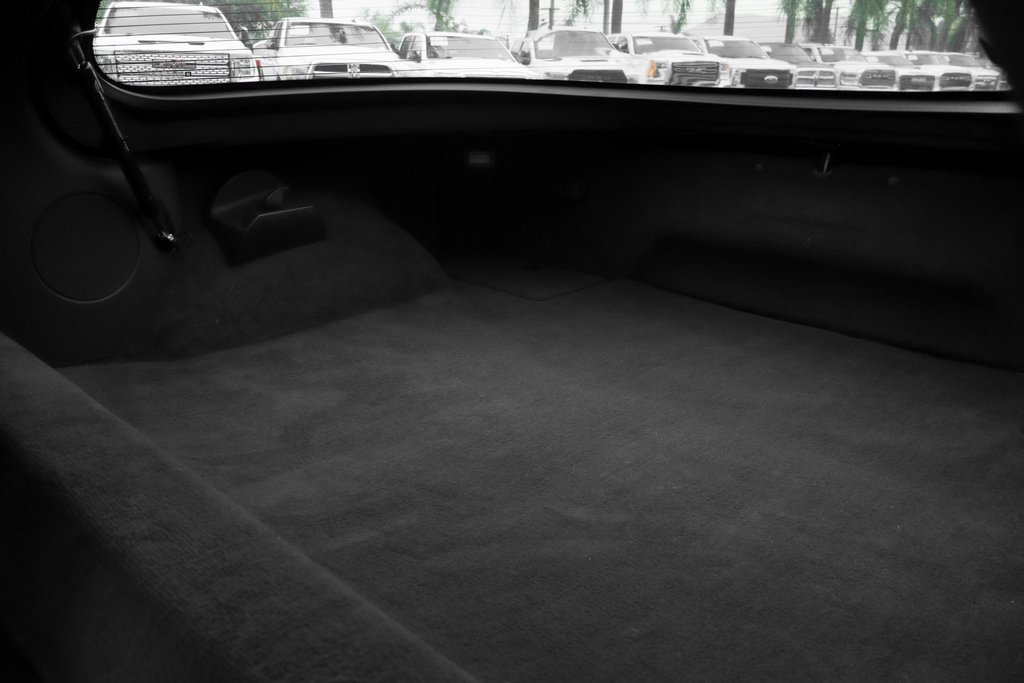 Used 2005 Chevrolet Corvette Coupe w/ Preferred Equipment Group image 22