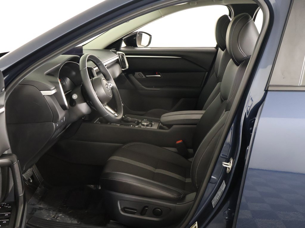 Used 2025 MAZDA CX-50 AWD 2.5 S w/ Premium Package image 26
