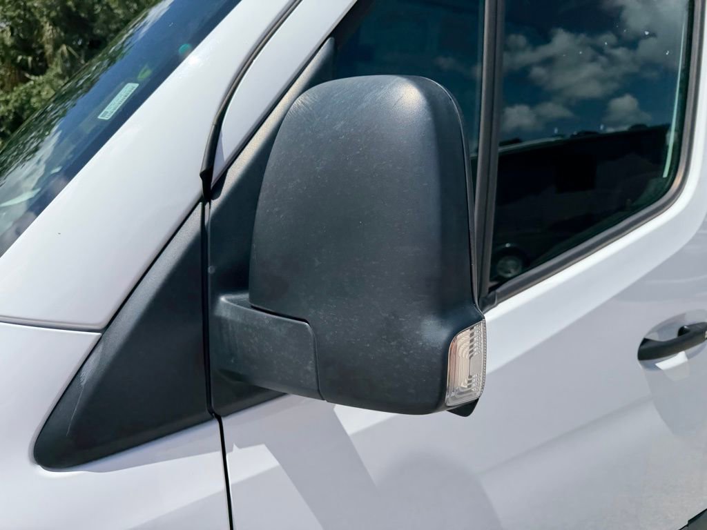 Used 2025 Mercedes-Benz Sprinter 2500 image 10