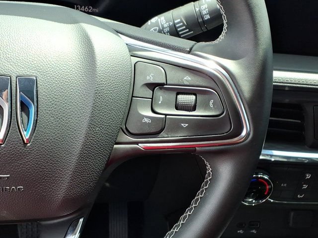 Used 2024 Buick Encore GX Preferred FWD image 18