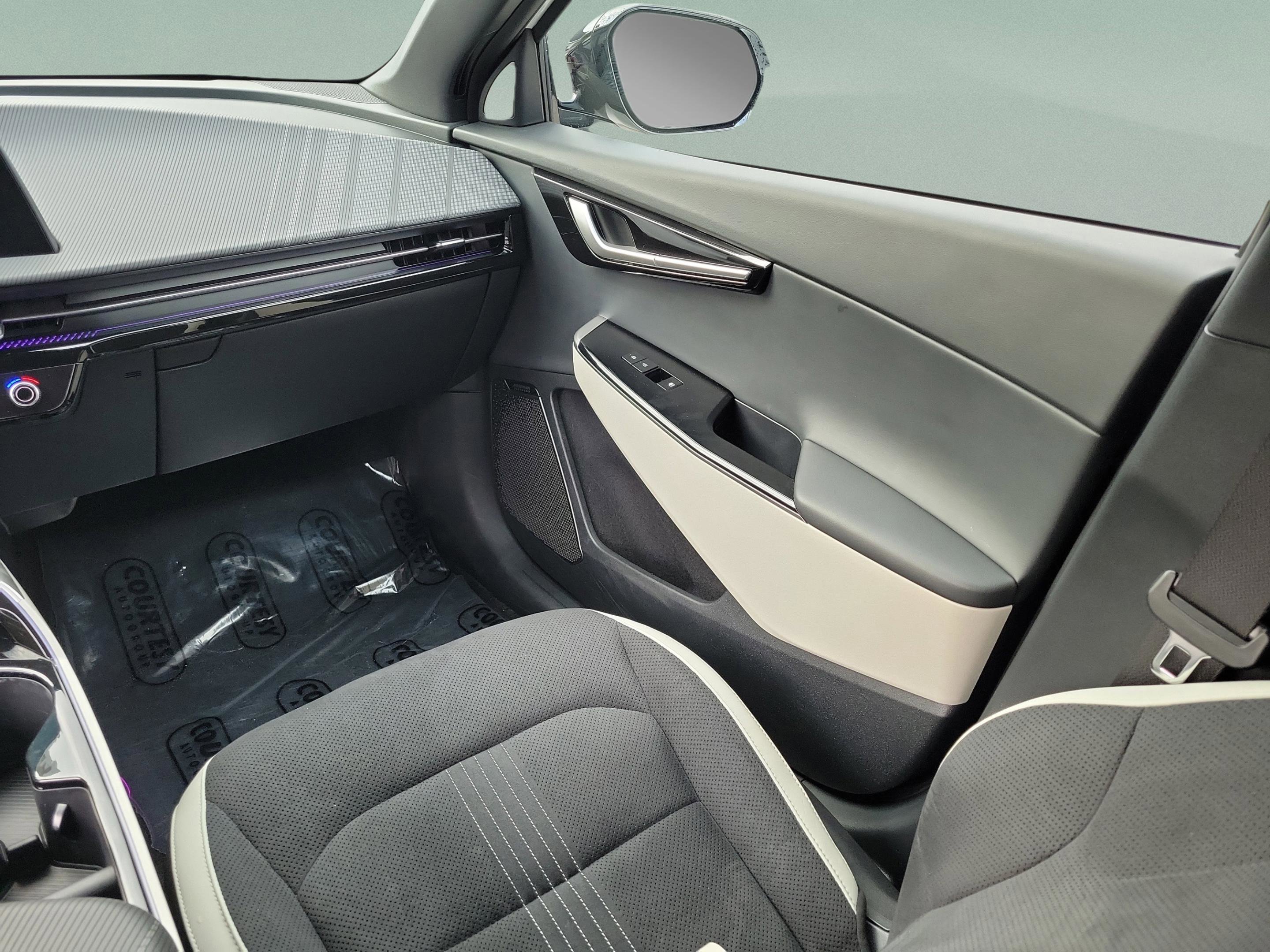 Certified 2024 Kia EV6 GT-Line RWD image 12