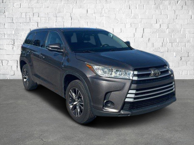 Used 2018 Toyota Highlander LE