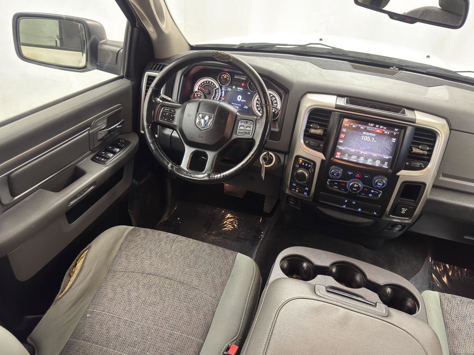 Used 2015 RAM 1500 Big Horn image 32