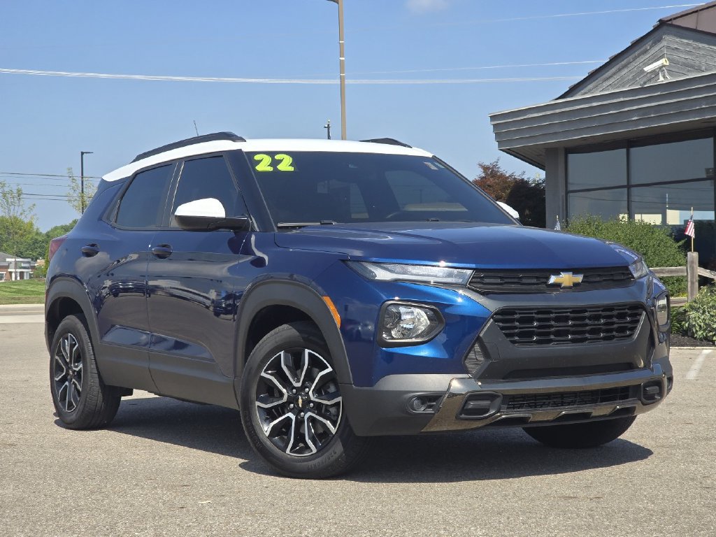 Used 2022 Chevrolet TrailBlazer ACTIV FWD image 2