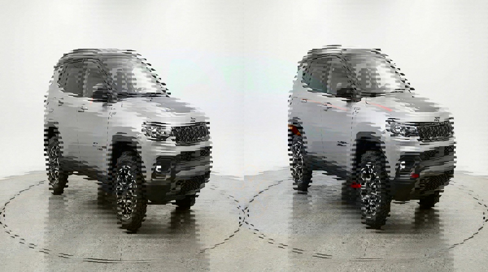 Used 2025 Jeep Compass Trailhawk image 1